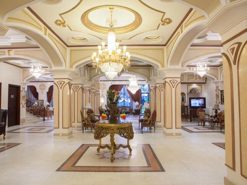 Foyer, Atlantic Palace Hotel in Pointe-Noire Foyer, Atlantic Palace Hotel in Pointe-Noire