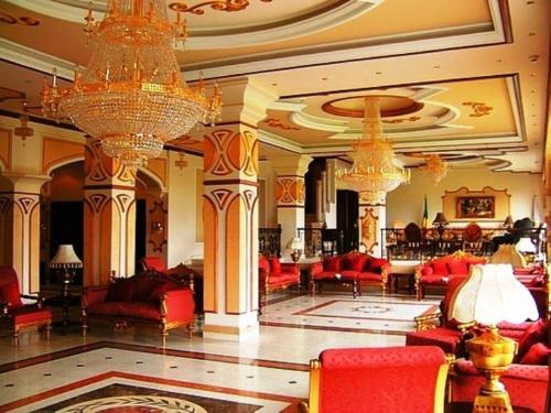 Foyer, Atlantic Palace Hotel in Pointe-Noire Foyer, Atlantic Palace Hotel in Pointe-Noire