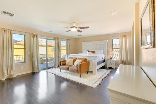 Luxe Family Home with Pool, 13 Mi to Dtwn Phoenix! in ลาวีน Luxe Family Home with Pool, 13 Mi to Dtwn Phoenix! in ลาวีน