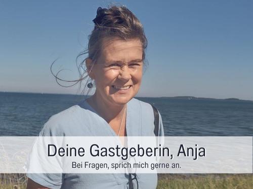 Topferhaus, strandnah mit gemutlichem Kaminofen und Arbeitszimmer in Niesgrau Topferhaus, strandnah mit gemutlichem Kaminofen und Arbeitszimmer in Niesgrau