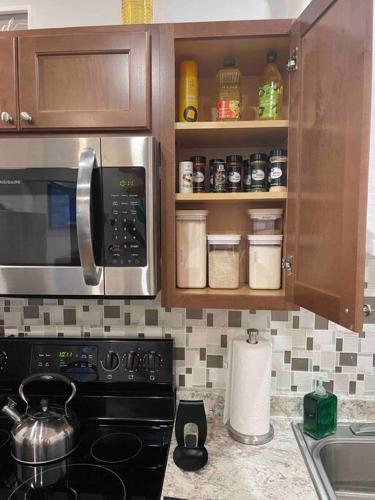 Two bedrooms with parking & washer/dryer in Schenectady Two bedrooms with parking & washer/dryer in Schenectady