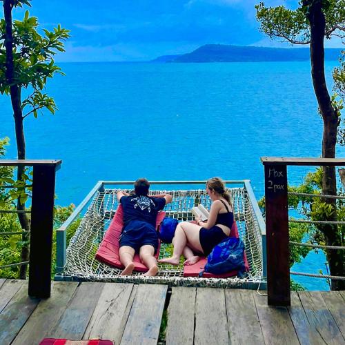 Restaurant, The Cliff Hostel, M'pay Bay in Koh Rong Sanloem Restaurant, The Cliff Hostel, M'pay Bay in Koh Rong Sanloem