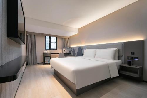 Atour Light Hotel Wuhan Jiangtan Jianghan Road Pedestrian Street in Wuhan Atour Light Hotel Wuhan Jiangtan Jianghan Road Pedestrian Street in Wuhan