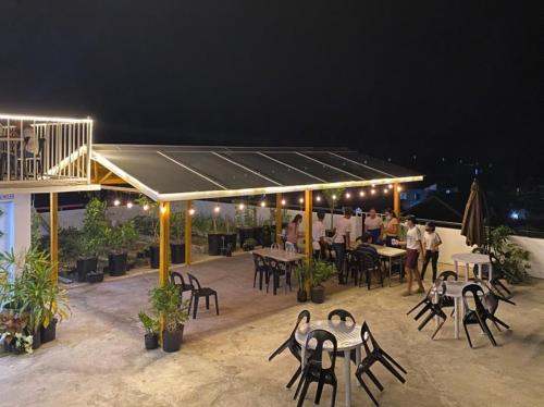 Facilities, Three U's Pension House in Palompon Facilities, Three U's Pension House in Palompon