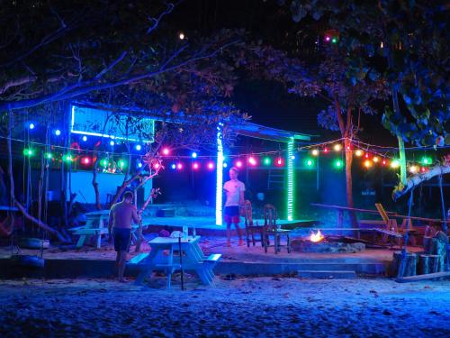 Bar/lounge, Coconutbeach Bungalows in Koh Rong Bar/lounge, Coconutbeach Bungalows in Koh Rong