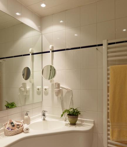 This photo about Menschels Vitalresort shared on HyHotel.com