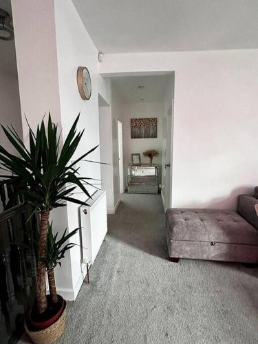 Spacious Modern Duplex Apartment in Rochdale Spacious Modern Duplex Apartment in Rochdale