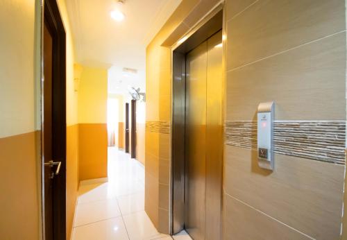 썬 인 호텔 케퐁 (Sun Inns Hotel Kepong) in 케퐁 / 스리 다만사라 썬 인 호텔 케퐁 (Sun Inns Hotel Kepong) in 케퐁 / 스리 다만사라
