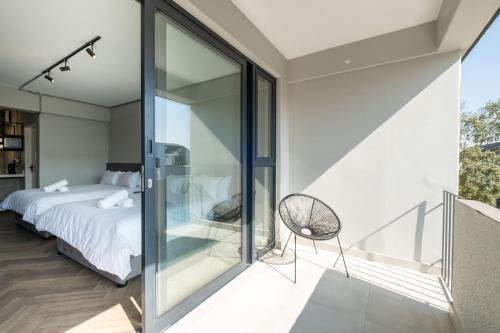 Balcony/terrace, Inn & Out Plus Rosebank in Rosebank Balcony/terrace, Inn & Out Plus Rosebank in Rosebank