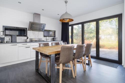 Holiday Home Maridu Forest Cube in Westelijk van Schaarsbergen Holiday Home Maridu Forest Cube in Westelijk van Schaarsbergen