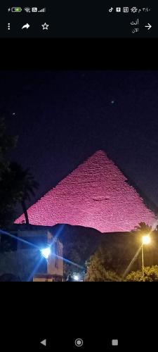 sunset pyramids motel