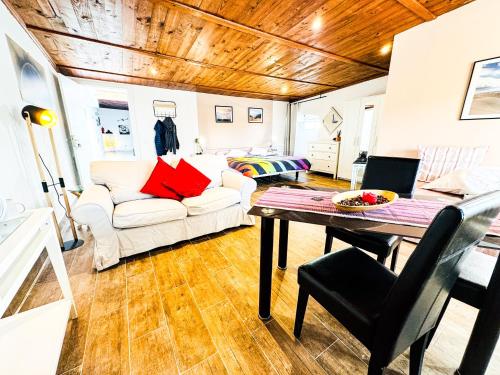 Kilátás, HOTELITO RURAL GA7COLORES only adult in Yaiza Kilátás, HOTELITO RURAL GA7COLORES only adult in Yaiza