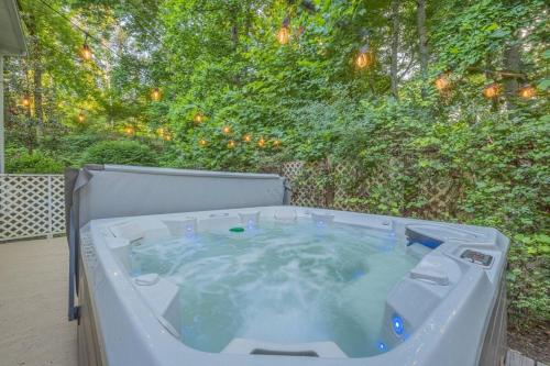 Lakefront with Dock and Hot Tub! in Westminster Lakefront with Dock and Hot Tub! in Westminster