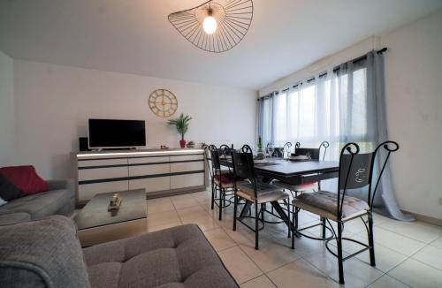 Appartement lumineux, 80m², proche des Vosges in Thann Appartement lumineux, 80m², proche des Vosges in Thann