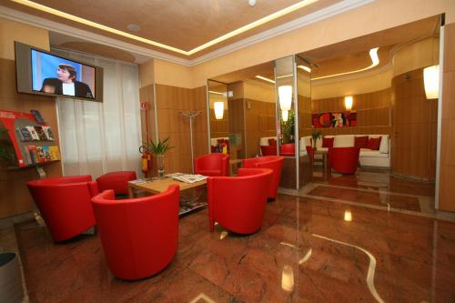 Lobby, Le Petit Hotel in Turin Lobby, Le Petit Hotel in Turin