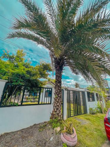 Isabela Province Staycation House in コルドン Isabela Province Staycation House in コルドン