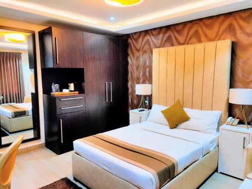 The Cabin Hotel in อัคครา The Cabin Hotel in อัคครา