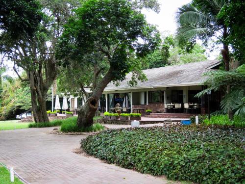 This photo about Fifteen on the 5th Holiday Home shared on HyHotel.com