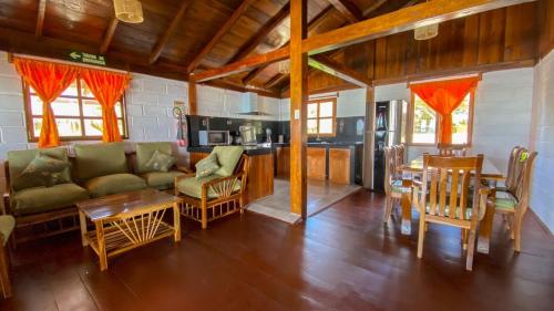 Cocina, HANGA ROA HOTEL in Montanita Cocina, HANGA ROA HOTEL in Montanita