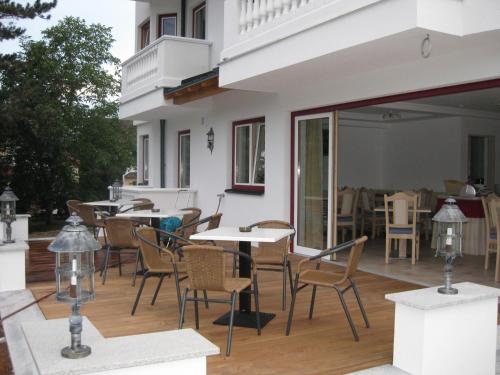 شرفة/ تراس, Kamptalschlossl in Gars Am Kamp شرفة/ تراس, Kamptalschlossl in Gars Am Kamp