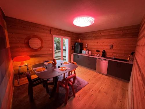 Létesítmények, L'ANNEXE in Saint-Ame Létesítmények, L'ANNEXE in Saint-Ame