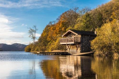 Duke of Portland Boathouse on the shore of Lake Ullswater ideal for a romantic break