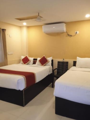 OYO 89097 Hotel The Royal Inn in MVP Colony OYO 89097 Hotel The Royal Inn in MVP Colony