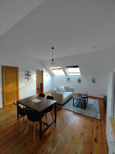 Facilities, Cosy appartement 2 chambres in Pont-de-l'Arche Facilities, Cosy appartement 2 chambres in Pont-de-l'Arche
