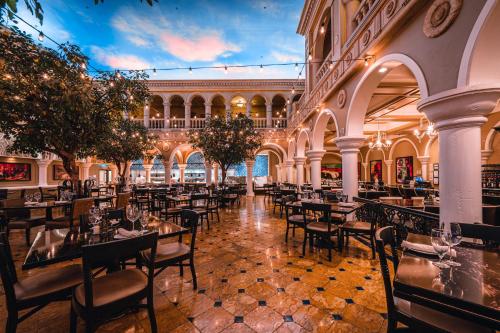 Restaurant, Sunset Station Hotel Casino in Henderson Restaurant, Sunset Station Hotel Casino in Henderson