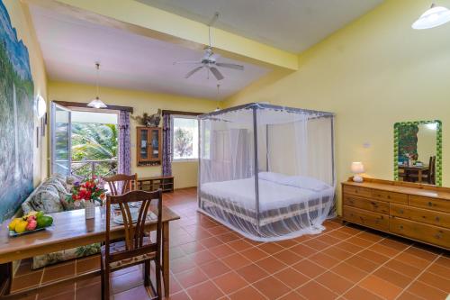 Two Bays Beach Villa, Apartment, and Studios in Crochu Two Bays Beach Villa, Apartment, and Studios in Crochu