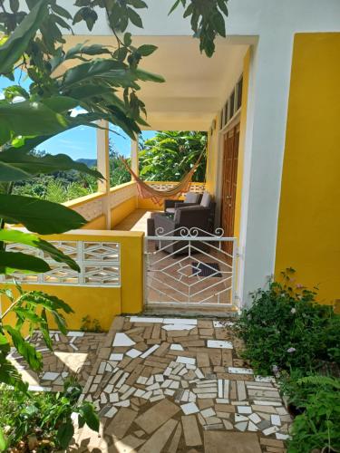 Varanda/terraço, Mango Garden Cottages in Saint George Varanda/terraço, Mango Garden Cottages in Saint George