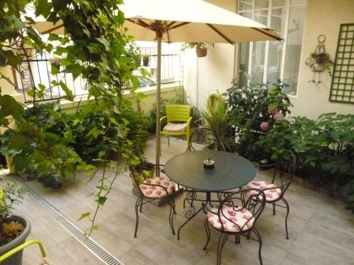 Instalaciones, Hotel California in Vichy Instalaciones, Hotel California in Vichy