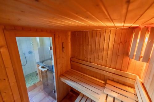 Baño, Ferienhaus an der alten Gärtnerei - Lavendel (Ferienhaus an der alten Gartnerei - Lavendel) in Bad Doberan Baño, Ferienhaus an der alten Gärtnerei - Lavendel (Ferienhaus an der alten Gartnerei - Lavendel) in Bad Doberan