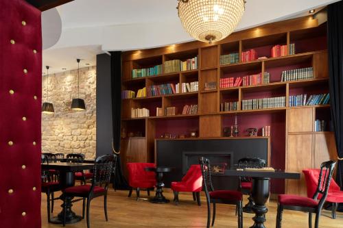 Food and beverages, Hotel Les Theatres in 2nd - Louvre - Bourse Food and beverages, Hotel Les Theatres in 2nd - Louvre - Bourse