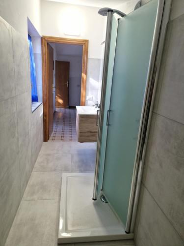 Bathroom, Appartamento nella campagna romana in San Cesareo Bathroom, Appartamento nella campagna romana in San Cesareo