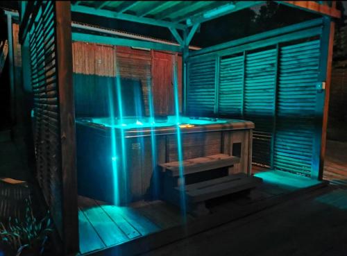 Hot tub, Bas de Villa Dumont T3 calme avec jacuzzi in Saint-Felix Hot tub, Bas de Villa Dumont T3 calme avec jacuzzi in Saint-Felix
