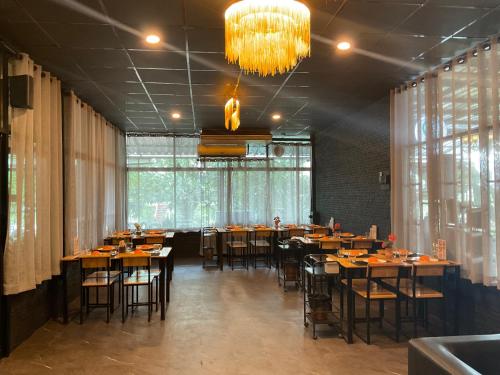 โรงแรมบ้านมะลิ ฮิลล์ เรสซิเด้นท์ in Kaeng Khro โรงแรมบ้านมะลิ ฮิลล์ เรสซิเด้นท์ in Kaeng Khro