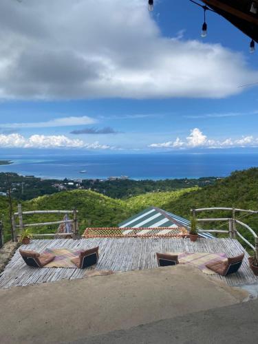 Balcony/terrace, Thornton's Sea View Cafe & Guesthouse in Siquijor Balcony/terrace, Thornton's Sea View Cafe & Guesthouse in Siquijor