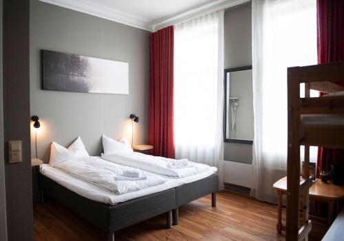 Henriks Hotell in Skien Henriks Hotell in Skien