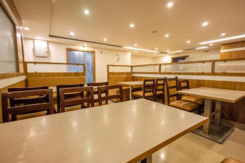 Food and beverages, Suraksha Stay Brookfield Hotel near Brookfield Hospital Food and beverages, Suraksha Stay Brookfield Hotel near Brookfield Hospital