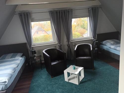 Schone Ferienwohnung mit Balkon auch fur Handwerker und Monteure in Wewelsfleth Schone Ferienwohnung mit Balkon auch fur Handwerker und Monteure in Wewelsfleth