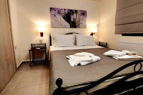 Cozy suite by Spiros & Marina