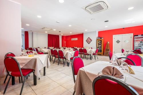 Hotel Ristorante La Mimosa in Lamezia Terme Hotel Ristorante La Mimosa in Lamezia Terme