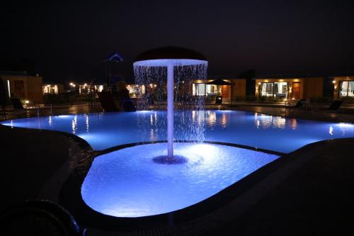 Swimmingpool, SKD RESORT AND CLUB in Bhavnagar Swimmingpool, SKD RESORT AND CLUB in Bhavnagar