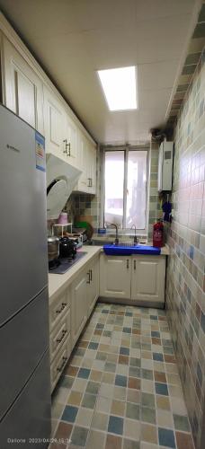 Yailon - XuanWu Lake - JiuHuaShan Metro St-ation 雅伦之屋-玄武湖九华山地铁站店 near Zijinshan Observatory Yailon - XuanWu Lake - JiuHuaShan Metro St-ation 雅伦之屋-玄武湖九华山地铁站店 near Zijinshan Observatory
