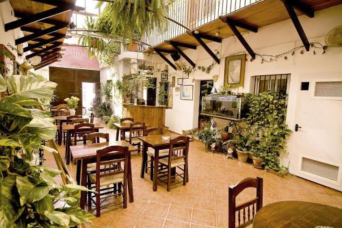 Hotel Hostal Cristina