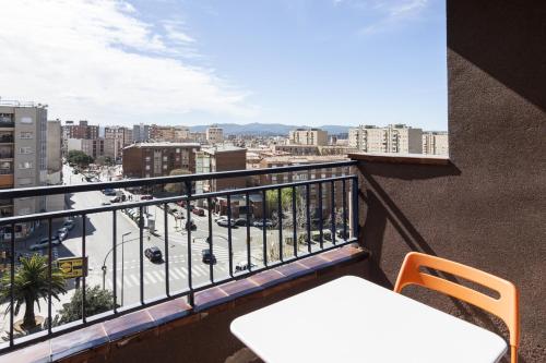 מרפסת, Pubone AT Sabadell in סבדל מרפסת, Pubone AT Sabadell in סבדל