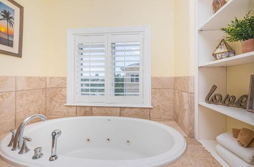 Westwinds Paradise Beach House in Indian Rocks Beach (FL) Westwinds Paradise Beach House in Indian Rocks Beach (FL)