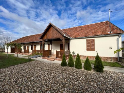 Vedere exterior, Engstliz Apartman in Carei Vedere exterior, Engstliz Apartman in Carei