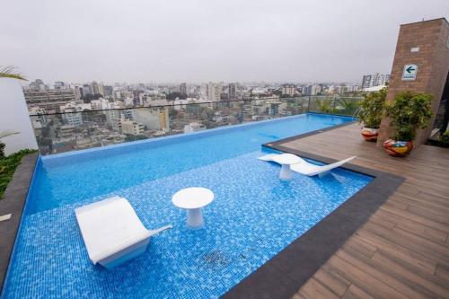 Céntrico departamento en Barranco con piscina